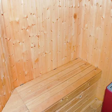 Dom wakacyjny Stunning In With Sauna Nordborg